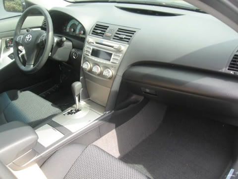 2010 Toyota Camry SE dash Pictures, Images and Photos
