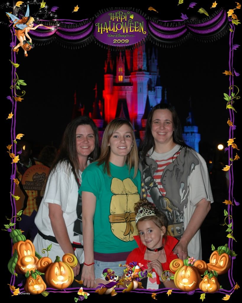 halloweenatwdw09.jpg