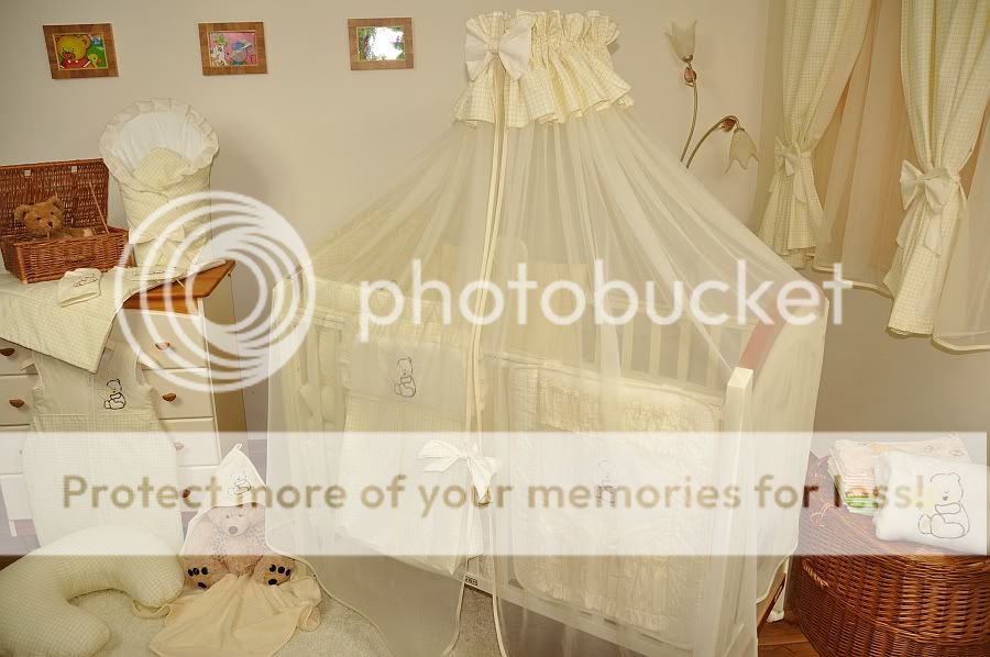 LUXURY CANOPY DRAPE/mosquito net +FREE STANDING HOLDER for BABY COT or COT BED eBay